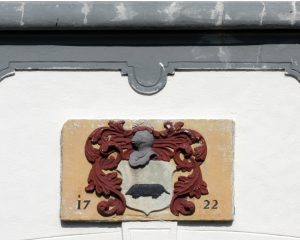 Gevelsteen Kerkzicht. een mol.