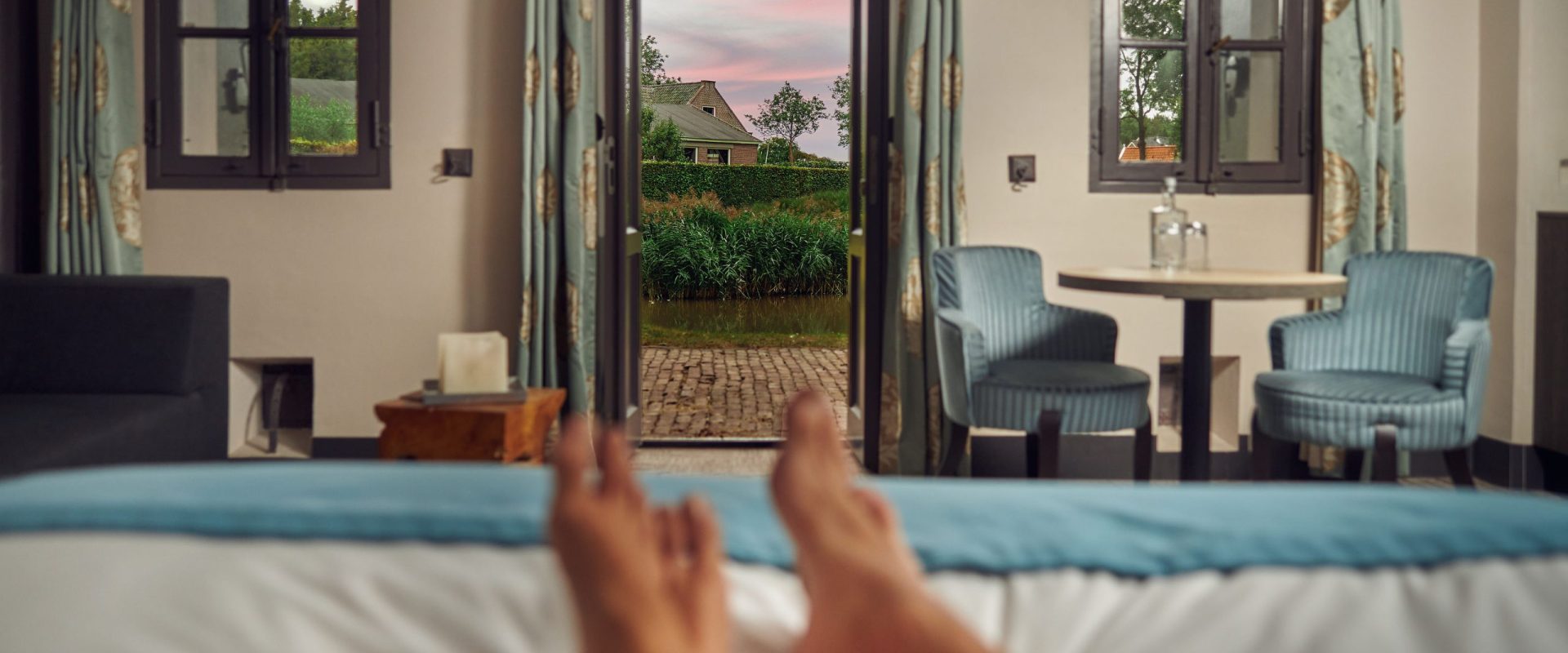 FortResortBeemster-Voetjes_Bed_Uitzicht Fort Resort Beemster